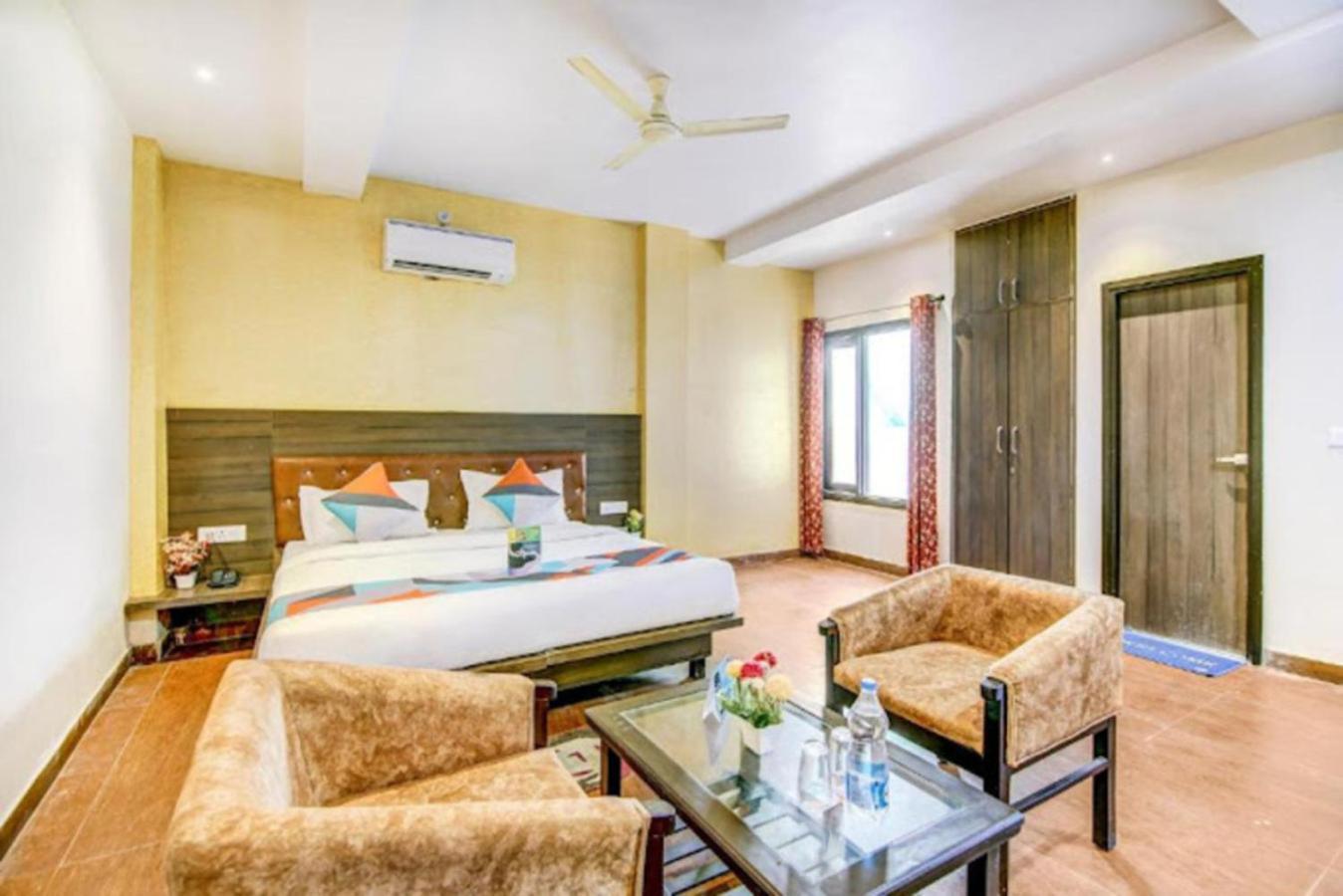 Hotel Gayatri Palace Lucknow Exterior photo